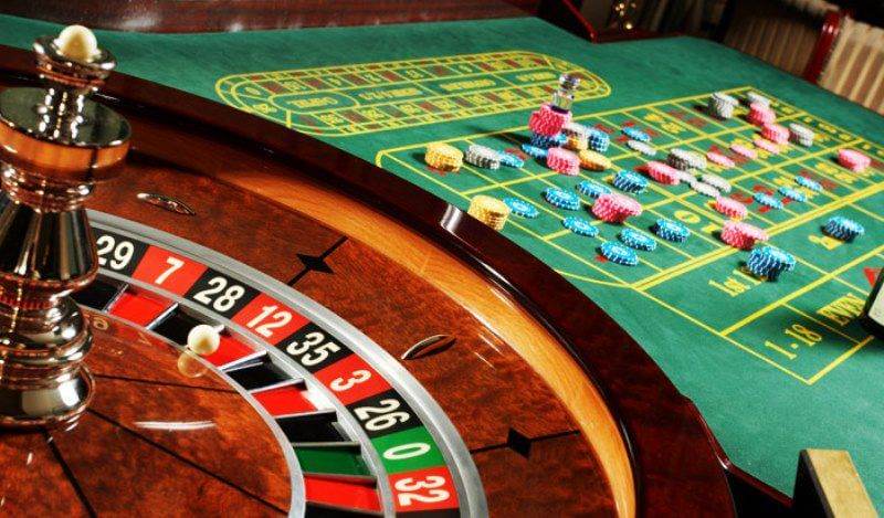 Chia sẻ cách chơi Roulette chuyên nghiệp như cao thủ 3 Cược Bên Trong Là Cách Chơi Roulette Khá Hay Được Áp Dụng